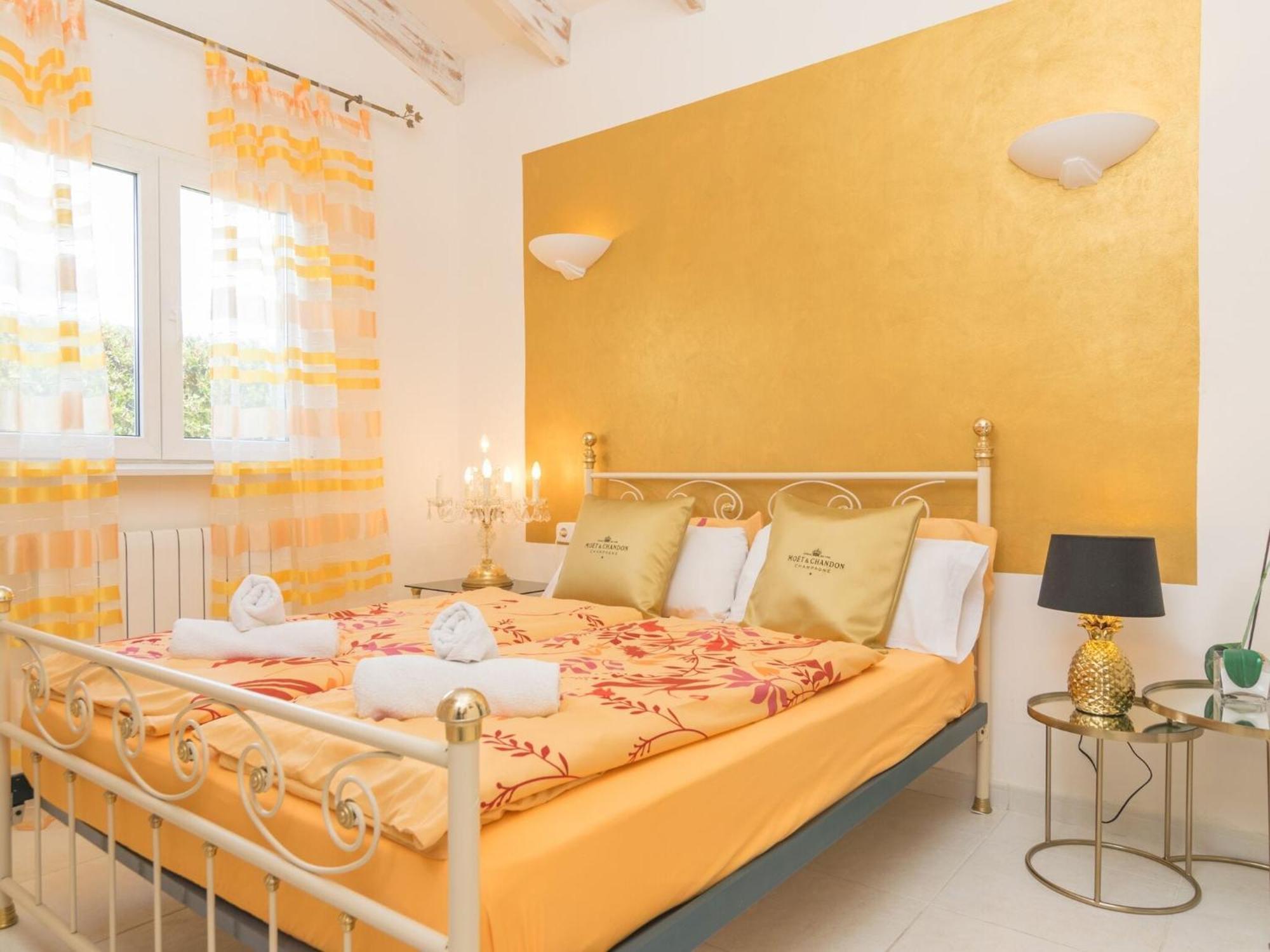 Villa Casa Bel - With Private Pool Free Wifi *